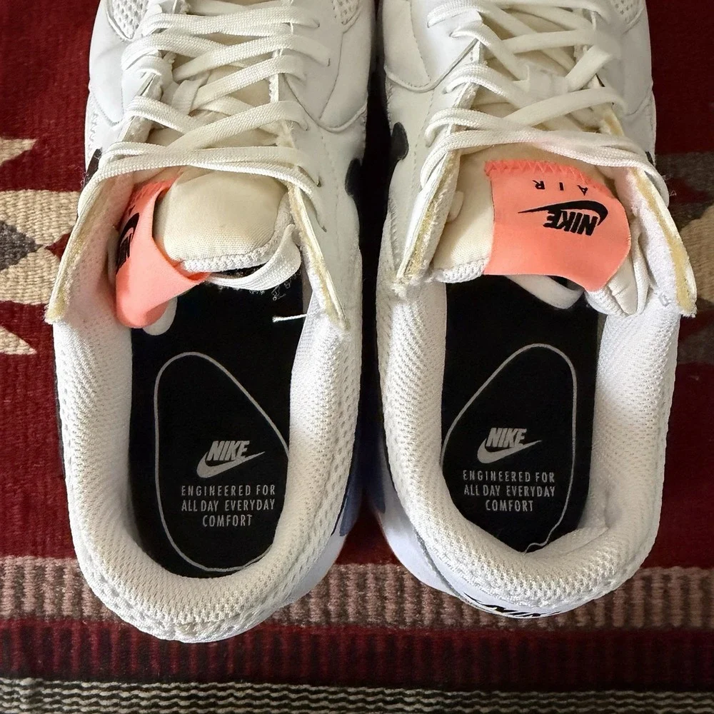 Nike Air Max Excee Sneakers Women's Sz 9.5 DH1086-100 White Running Casual